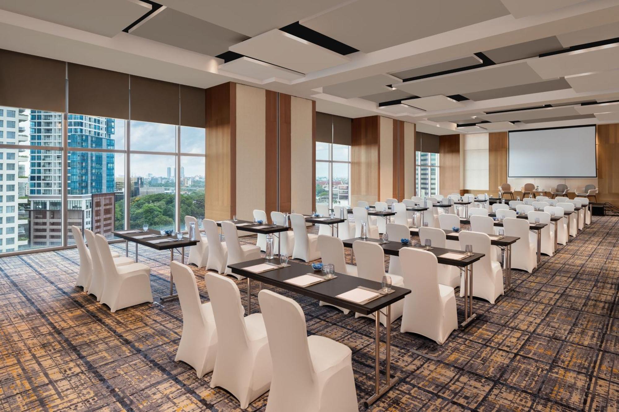 Courtyard By Marriott Colombo Hotel Exterior foto